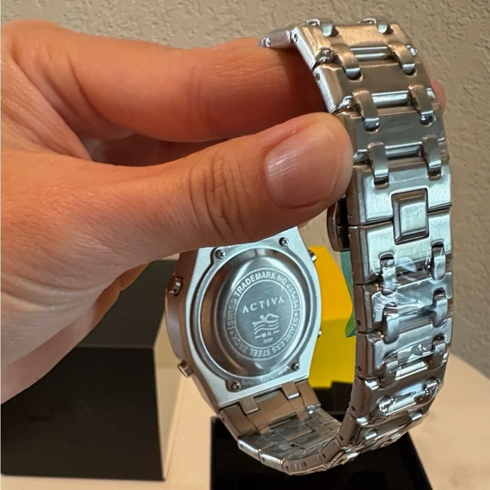 Activa X Invicta Digital Unisex Watch - 45.5mm, Silver